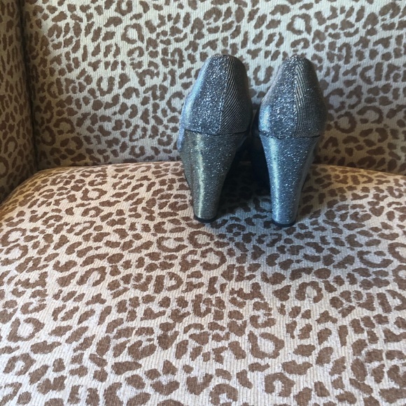 Dollhouse Iridescent Sparkly Wedge - Picture 3 of 4